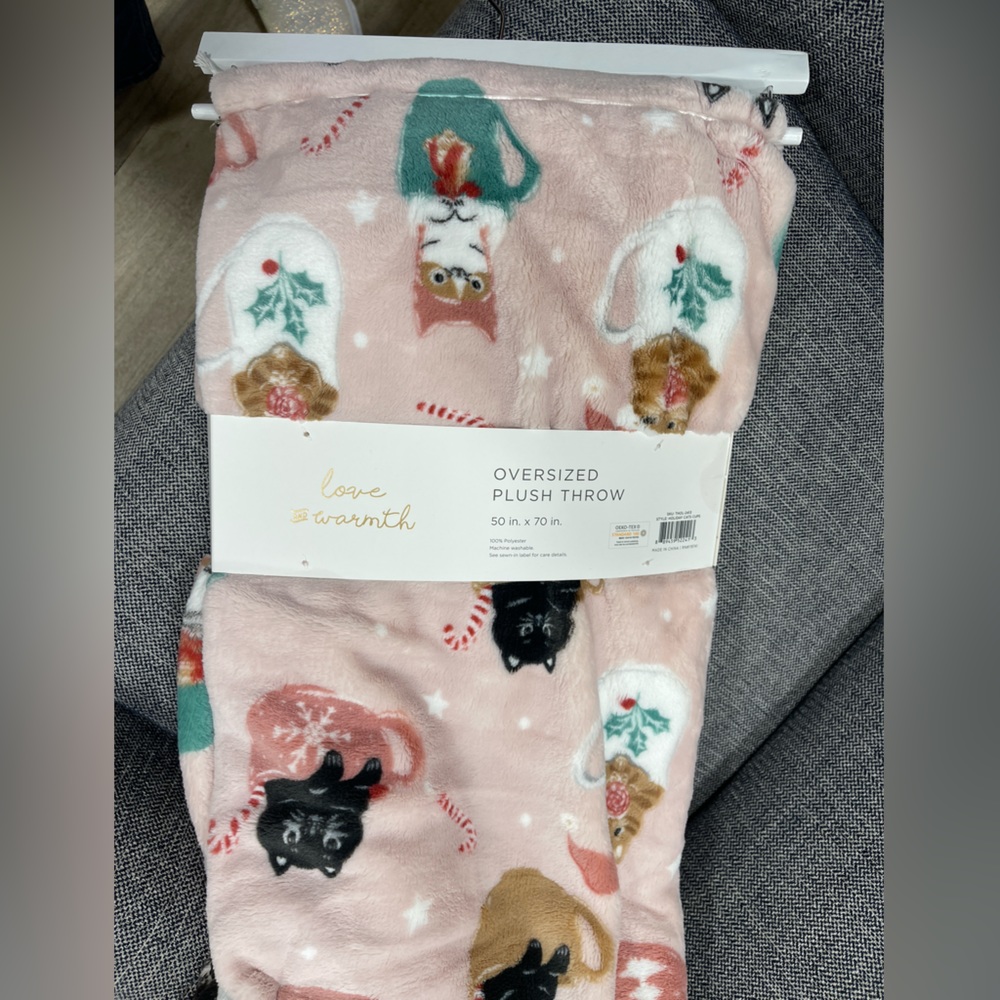 Pink Christmas Cats & Coffee Cups πββ¬π©·ππ Plush Holiday Throw blanket NwT - Picture 9 of 10
